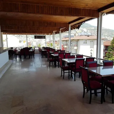 Luxor 公寓式酒店 *