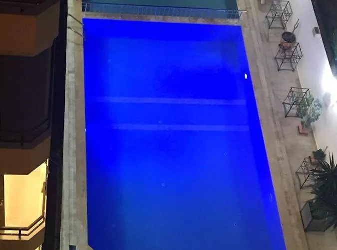 Luxor Apartmanhotel
