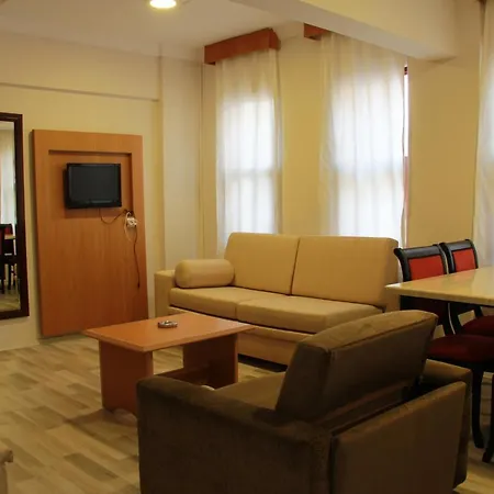 Luxor Aparthotel *